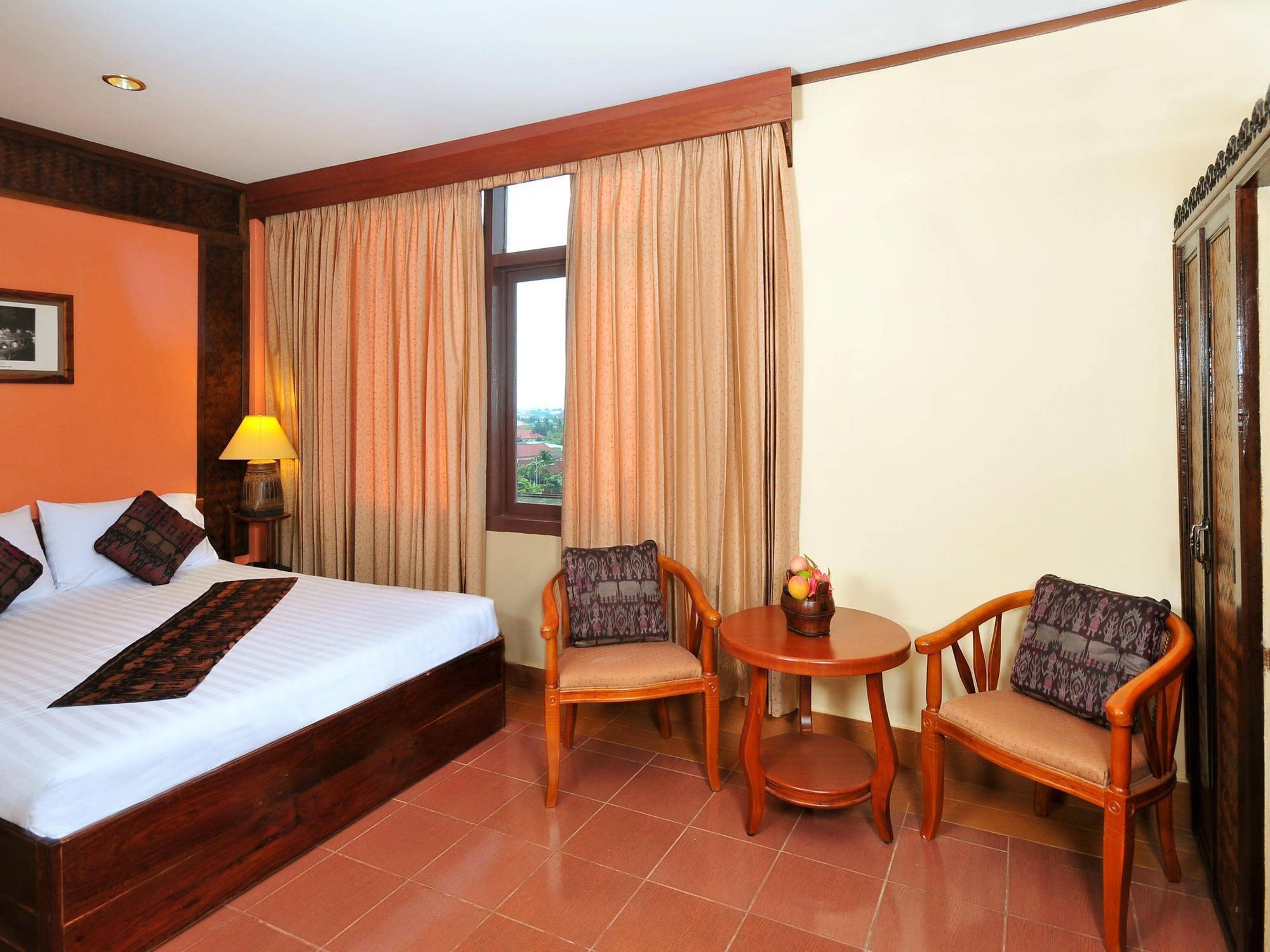 Pakse Hotel & Restaurant Ngoại thất bức ảnh